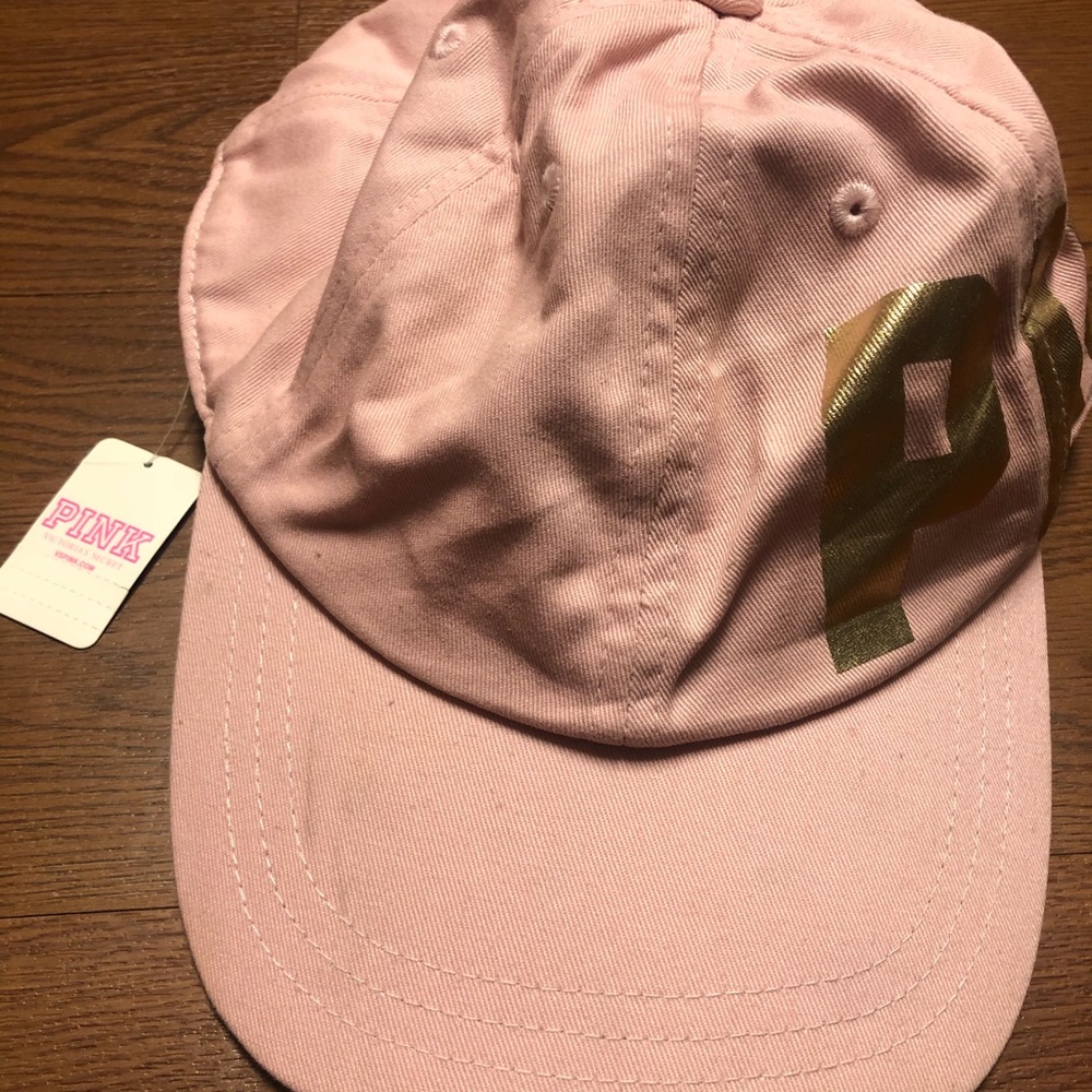 Pink Hat - Picture 2 of 8